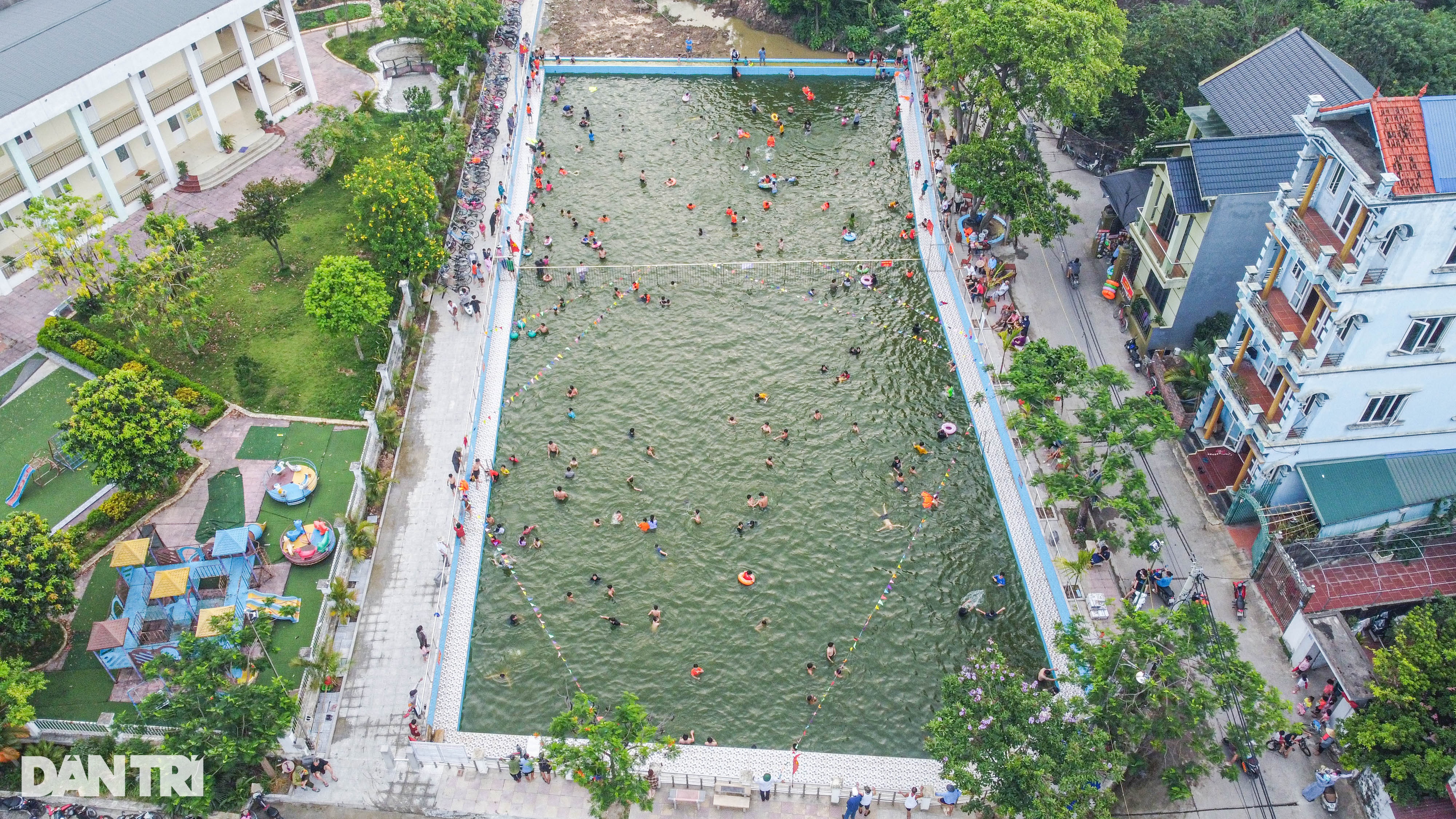 Hà Nội: Người dân ủng hộ 1,3 tỷ đồng biến ao làng thành ao bơi rộng 1.100m2 - 1