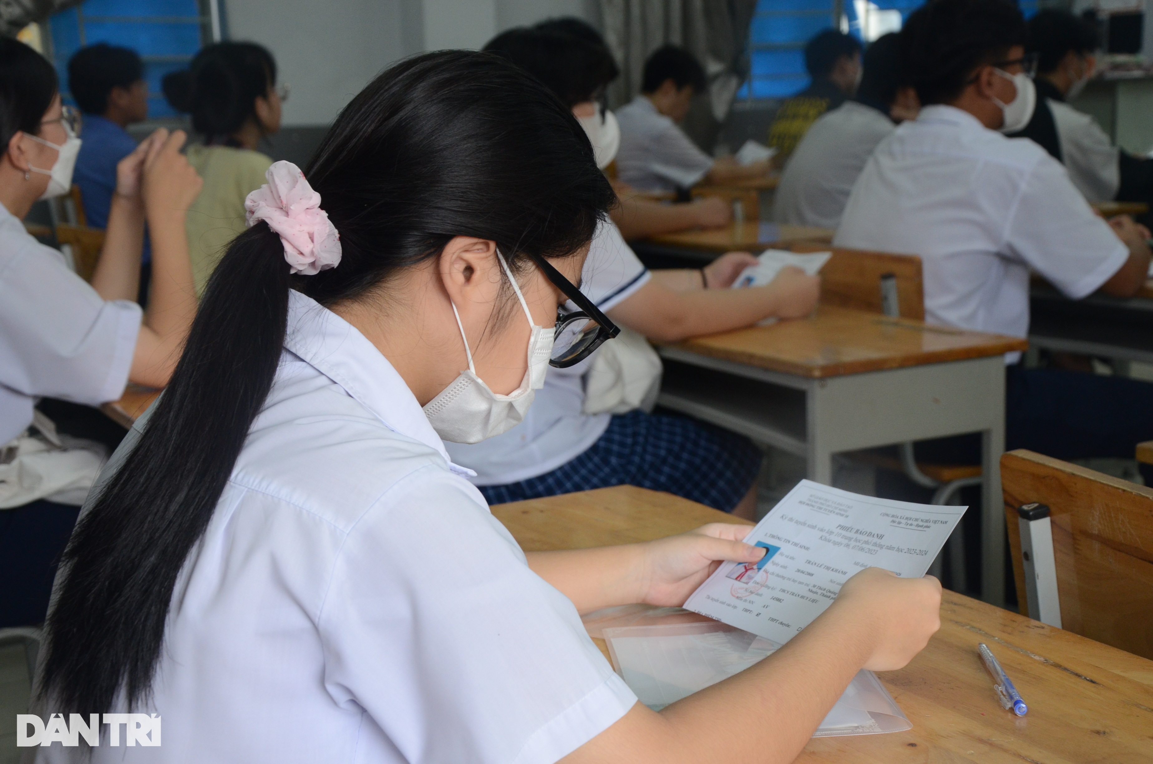 Thí sinh TPHCM hào hứng đoán đề thi ngữ văn lớp 10, không dám học tủ - 3 Thí sinh TPHCM hào hứng đoán đề thi ngữ văn lớp 10, không dám học tủ - 3
