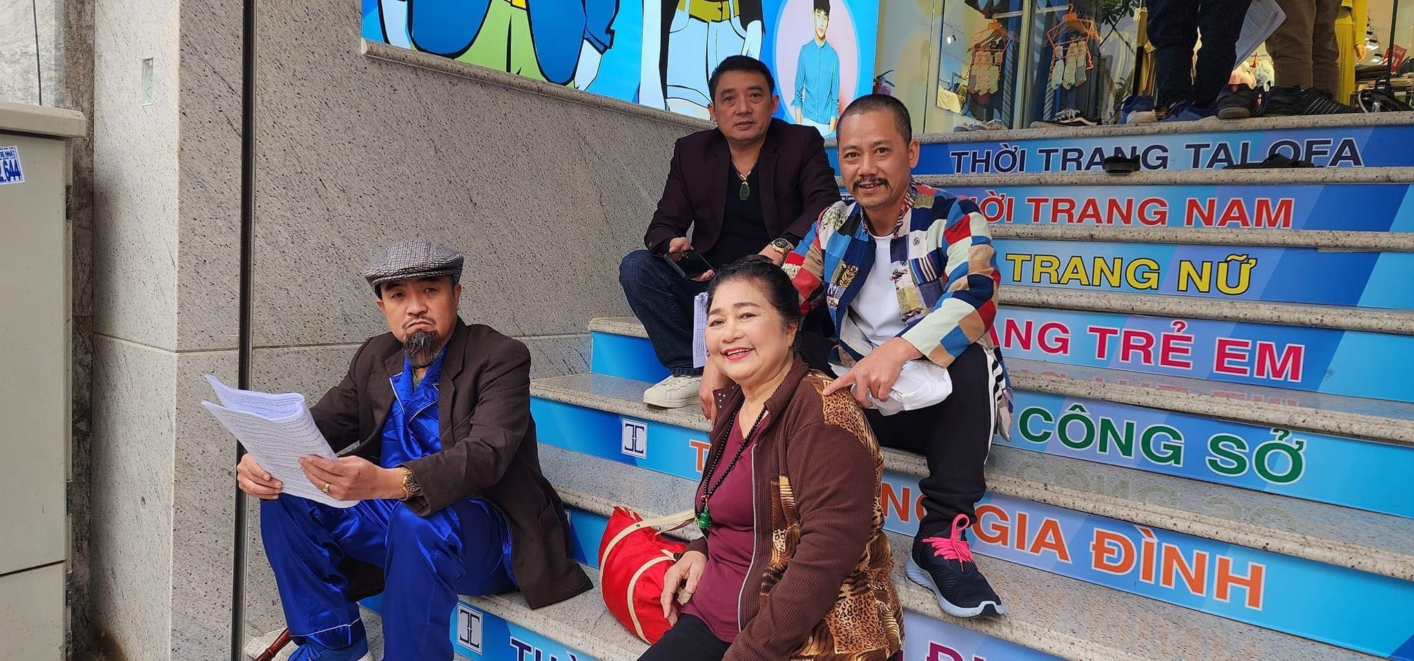 Nghệ sĩ Kim Xuyến ở tuổi 78: Hay gặp gỡ Lê Mai, vẫn đi làm quảng cáo - 2