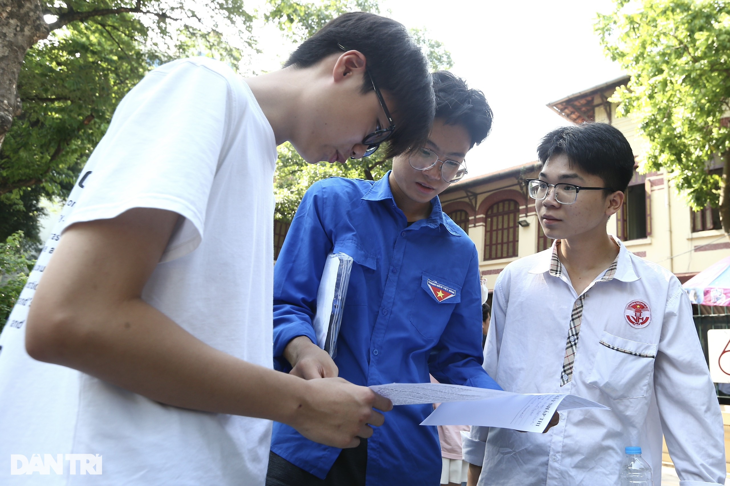Đáp án gợi ý đề thi tiếng Anh vào lớp 10 tại Hà Nội năm 2023 - 12 Đáp án gợi ý đề thi tiếng Anh vào lớp 10 tại Hà Nội năm 2023 - 12