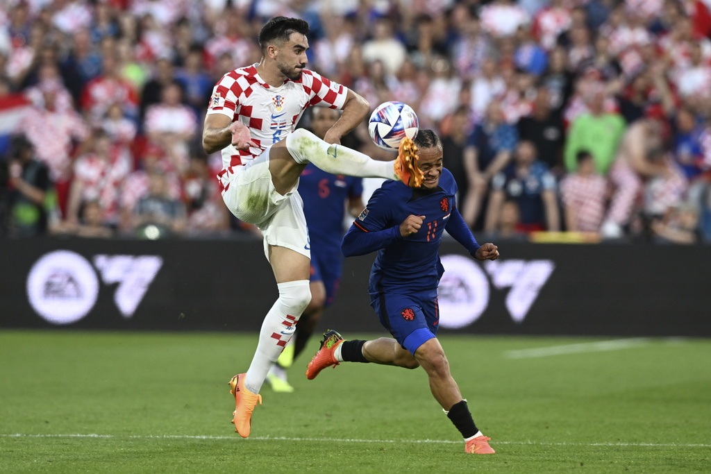 Hà Lan thua Croatia ở bán kết UEFA Nations League - 1