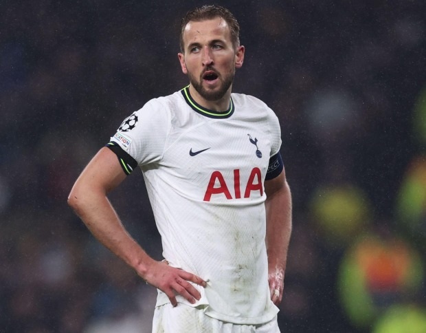 Man Utd từ bỏ thương vụ chiêu mộ Harry Kane - 1