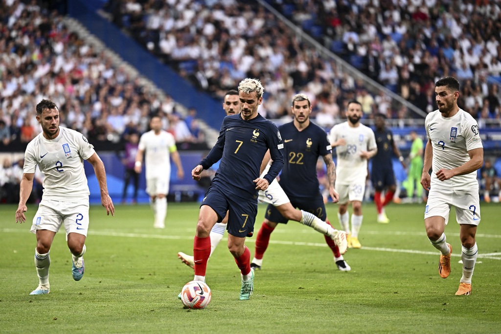 Mbappe giúp Pháp đánh bại Hy Lạp, Anh thắng 7-0 Bắc Macedonia - 1