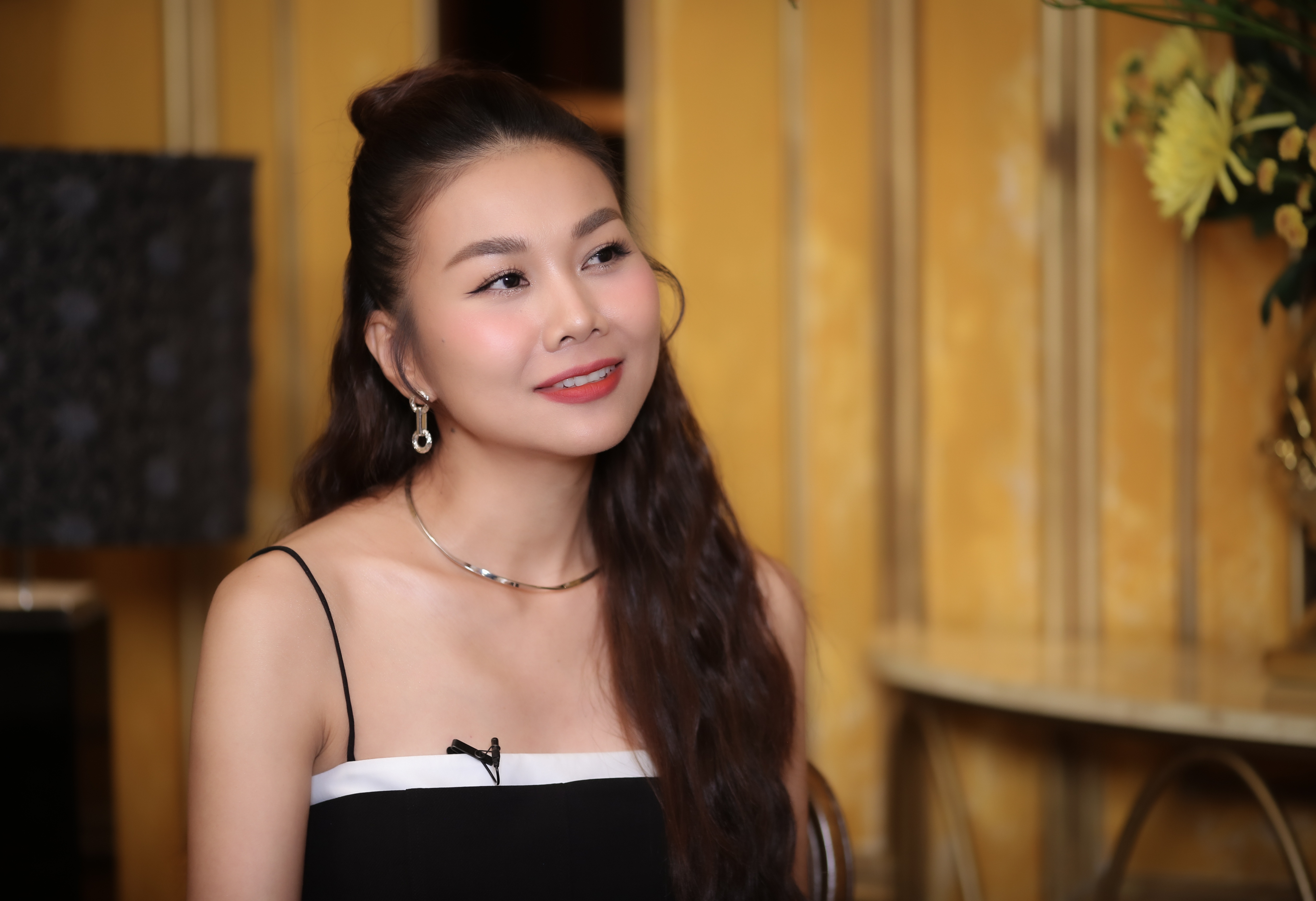 Siêu mẫu Thanh Hằng chia sẻ về mối quan hệ với Hà Anh Tuấn, Hồ Ngọc Hà - 3