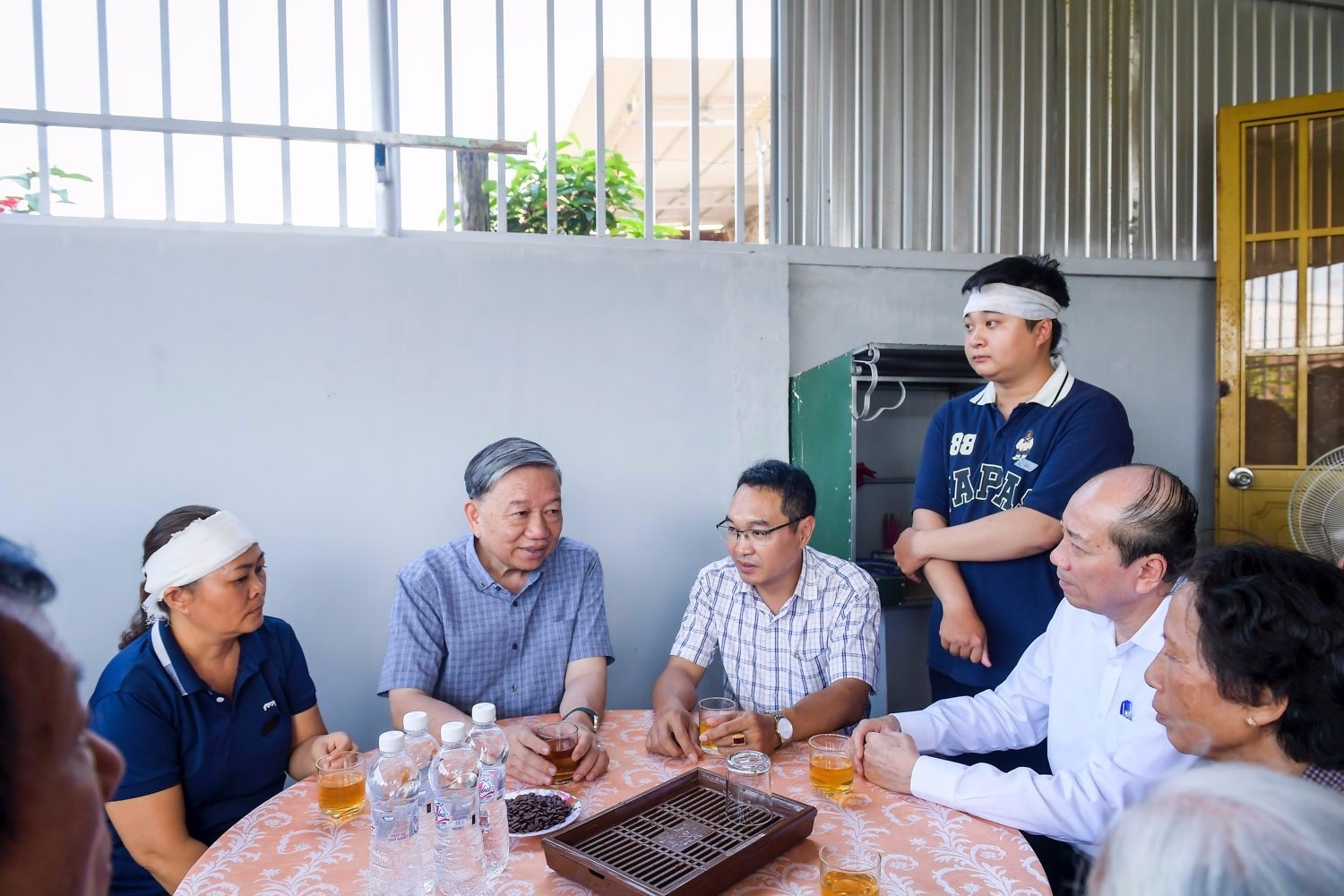 Đại tướng Tô Lâm thăm gia đình các liệt sĩ hy sinh tại Đắk Lắk - 1