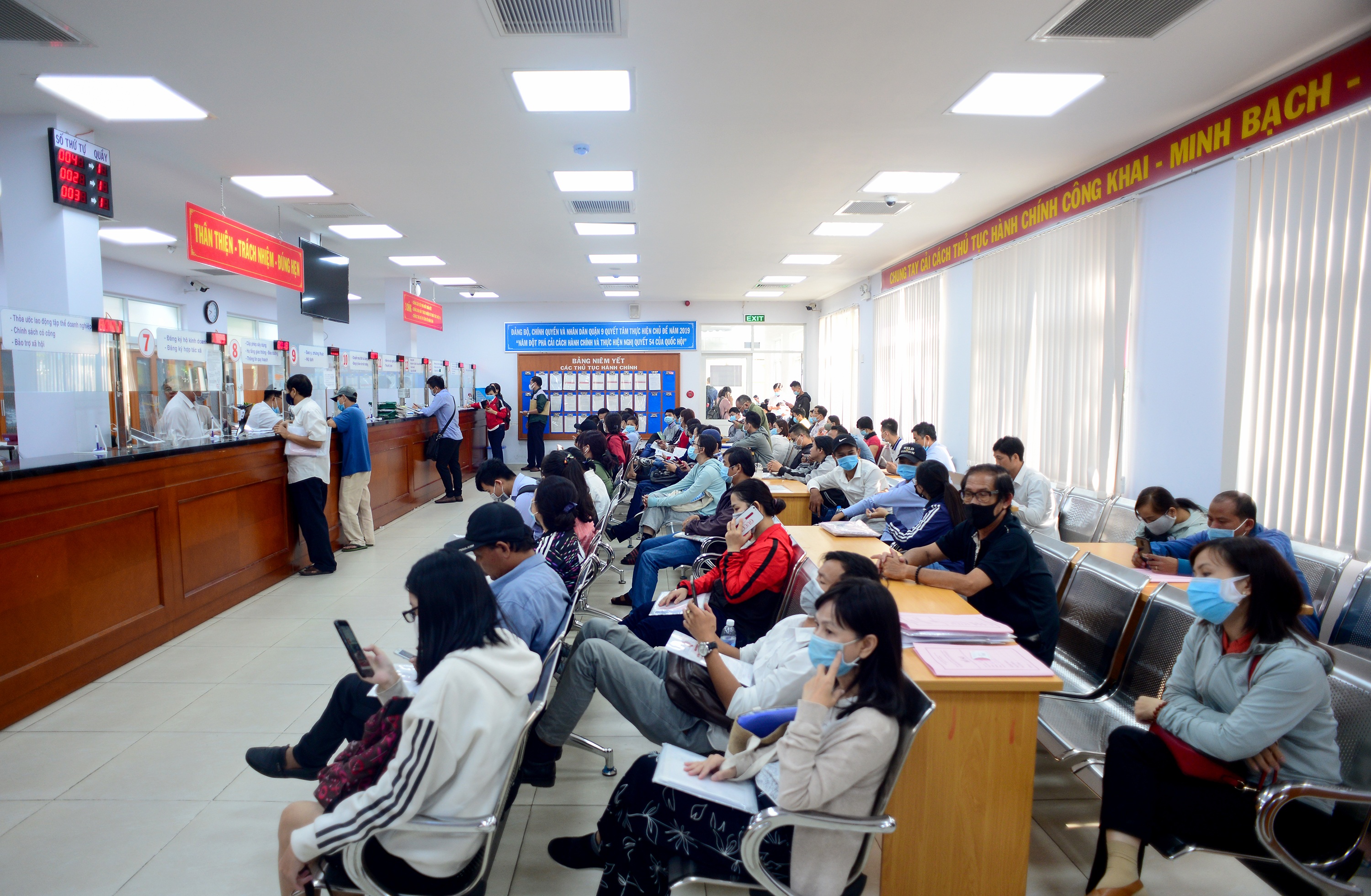 Kader, PNS dan Pegawai Negeri Sipil Dapat Kabar Gembira di Bulan Juli - 2 Cán bộ, công chức, viên chức đón nhiều tin vui trong tháng 7 - 2