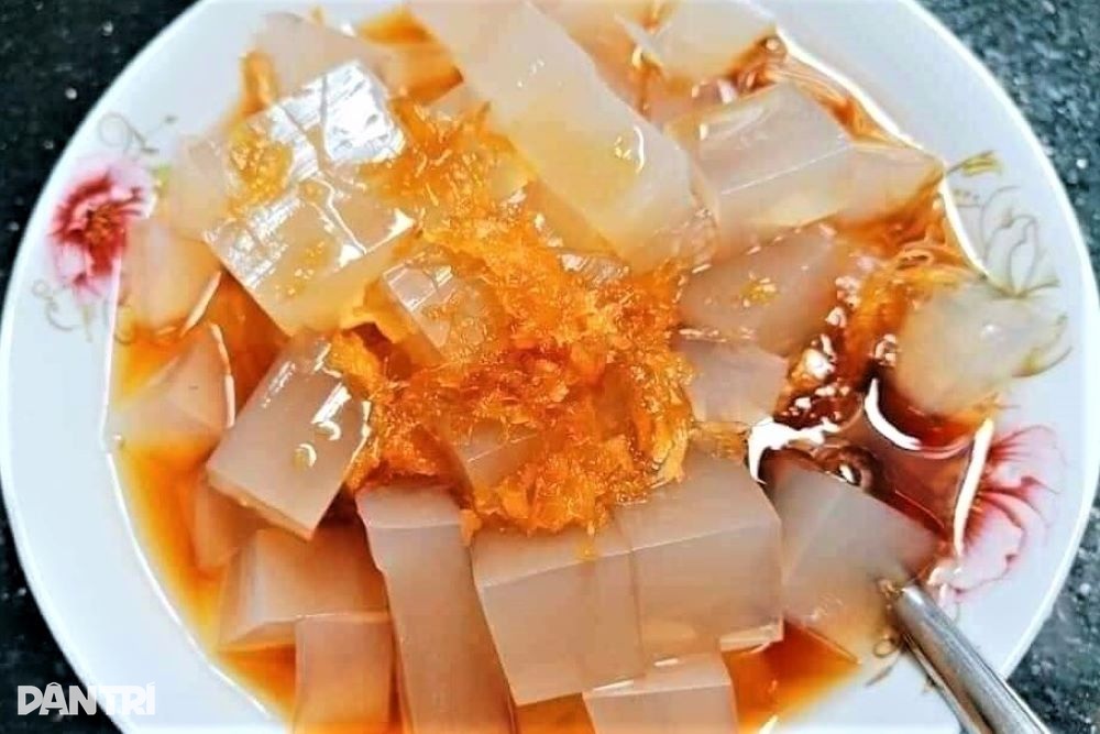 ກົ້ມຫົວເຂົ່າກົ້ມເອົາເງິນໃສ່ກ້ອນຫີນ - 6 Còng lưng, khom gối cạo tiền trên ghềnh đá - 6