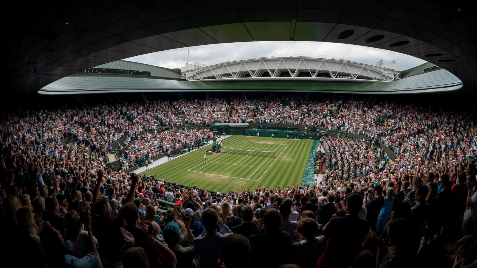 View - Chuyên gia: "Chờ đợi trận chung kết Wimbledon giữa Djokovic và Alcaraz" | Báo Dân trí