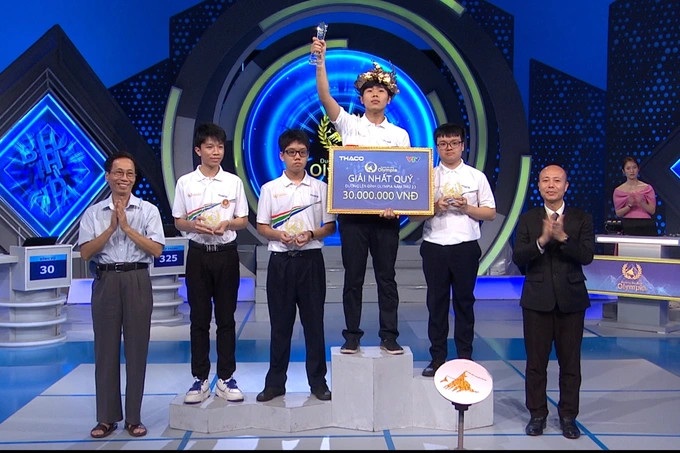Nam sinh Thanh Hóa giành vé chơi chung kết Đường lên đỉnh Olympia 2023 - 4