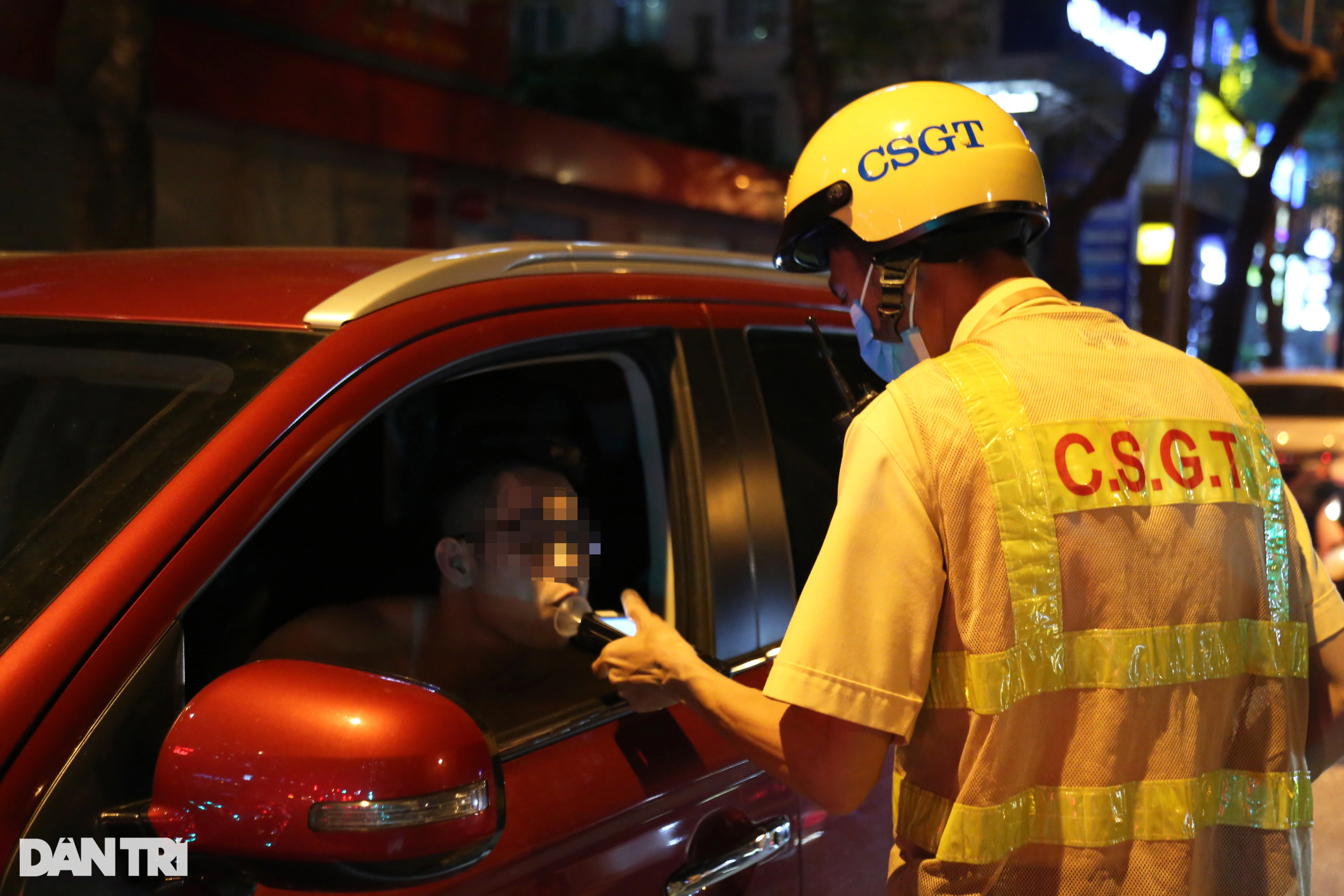 Hà Nội: CSGT hóa trang gần quán nhậu, xử lý ma men lái ô tô - 14