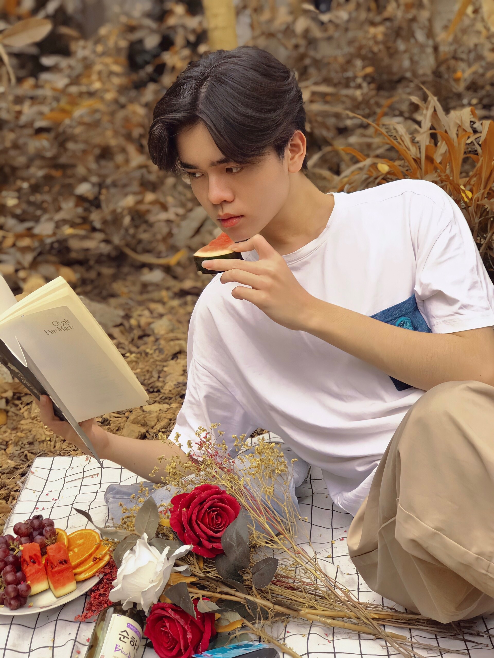 ສ້າງລາຍໄດ້ຫຼາຍລ້ານທຸກໆມື້ດ້ວຍ iPhone ລຸ້ນທຳອິດ - 2 Kiếm tiền triệu mỗi ngày chỉ với chiếc iPhone đời đầu - 2