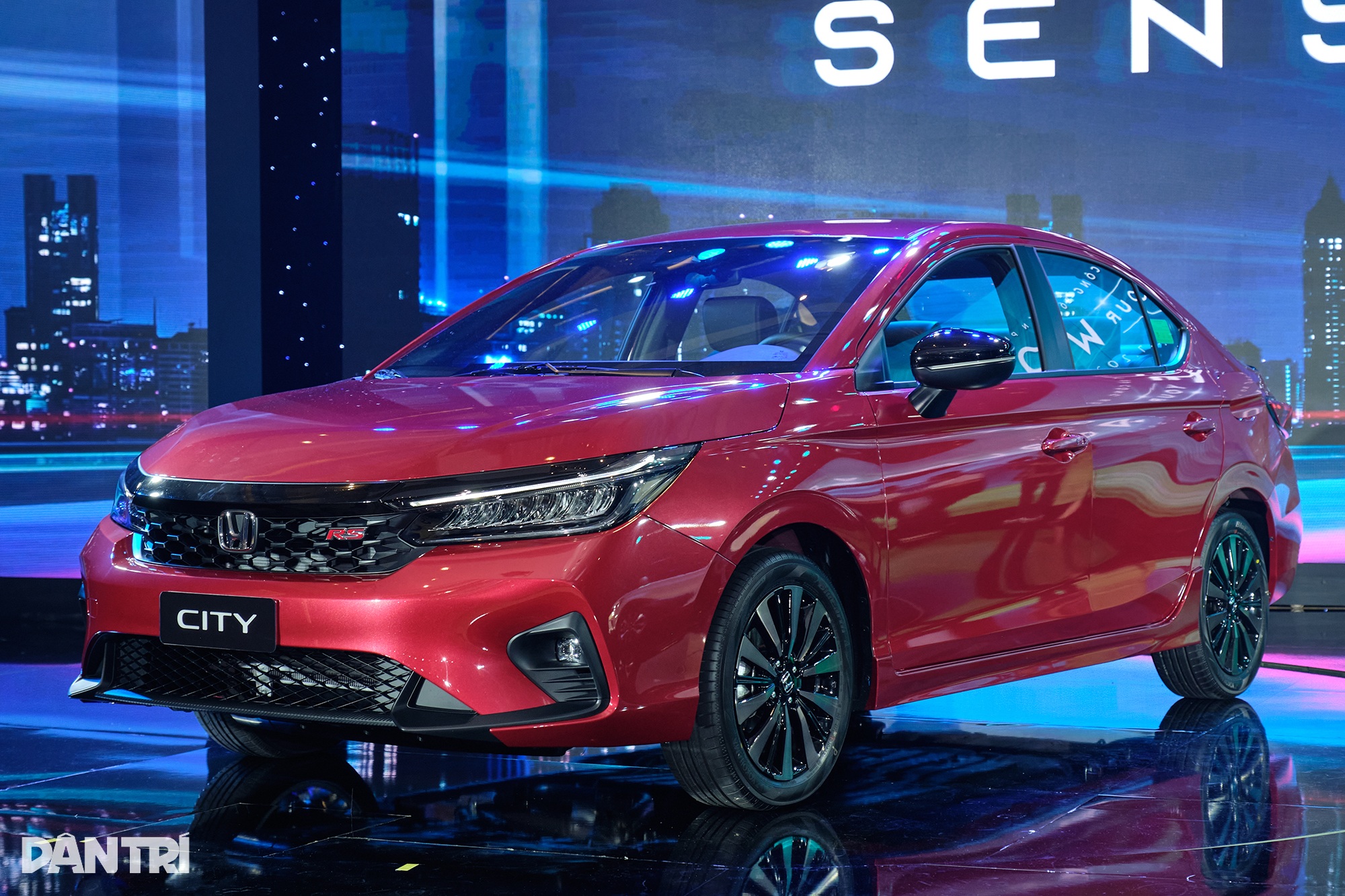 View - Chênh lệch tới 50 triệu đồng, các bản của Honda City 2023 có gì khác biệt? | Báo Dân trí