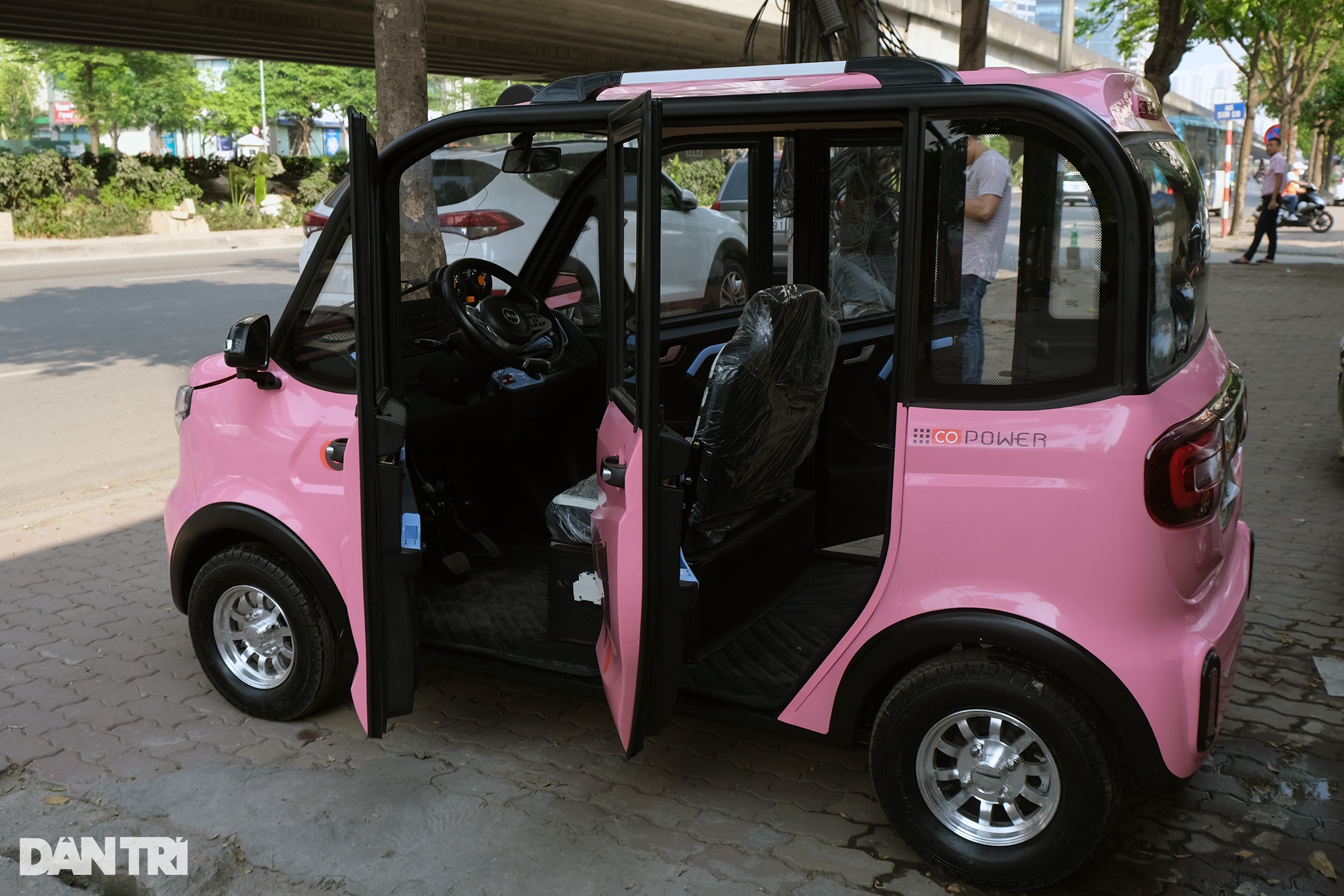 Ô tô điện mini Trung Quốc rao bán tại Việt Nam, giá chưa đến 100 triệu đồng - 18 Ô tô điện mini Trung Quốc rao bán tại Việt Nam, giá chưa đến 100 triệu đồng - 18