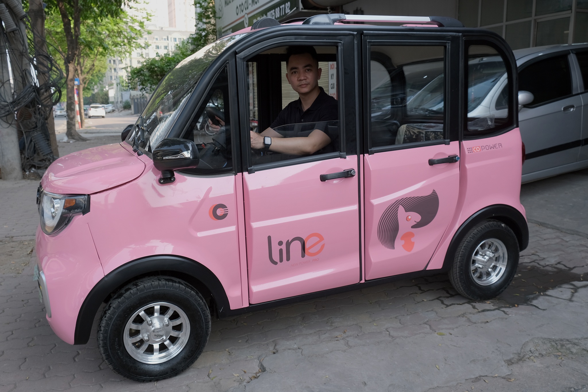 Ô tô điện mini Trung Quốc rao bán tại Việt Nam, giá chưa đến 100 triệu đồng