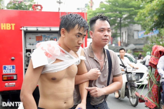 Lời kể của các nhân chứng vụ cháy nhà 3 người tử vong ở Hà Nội - 7