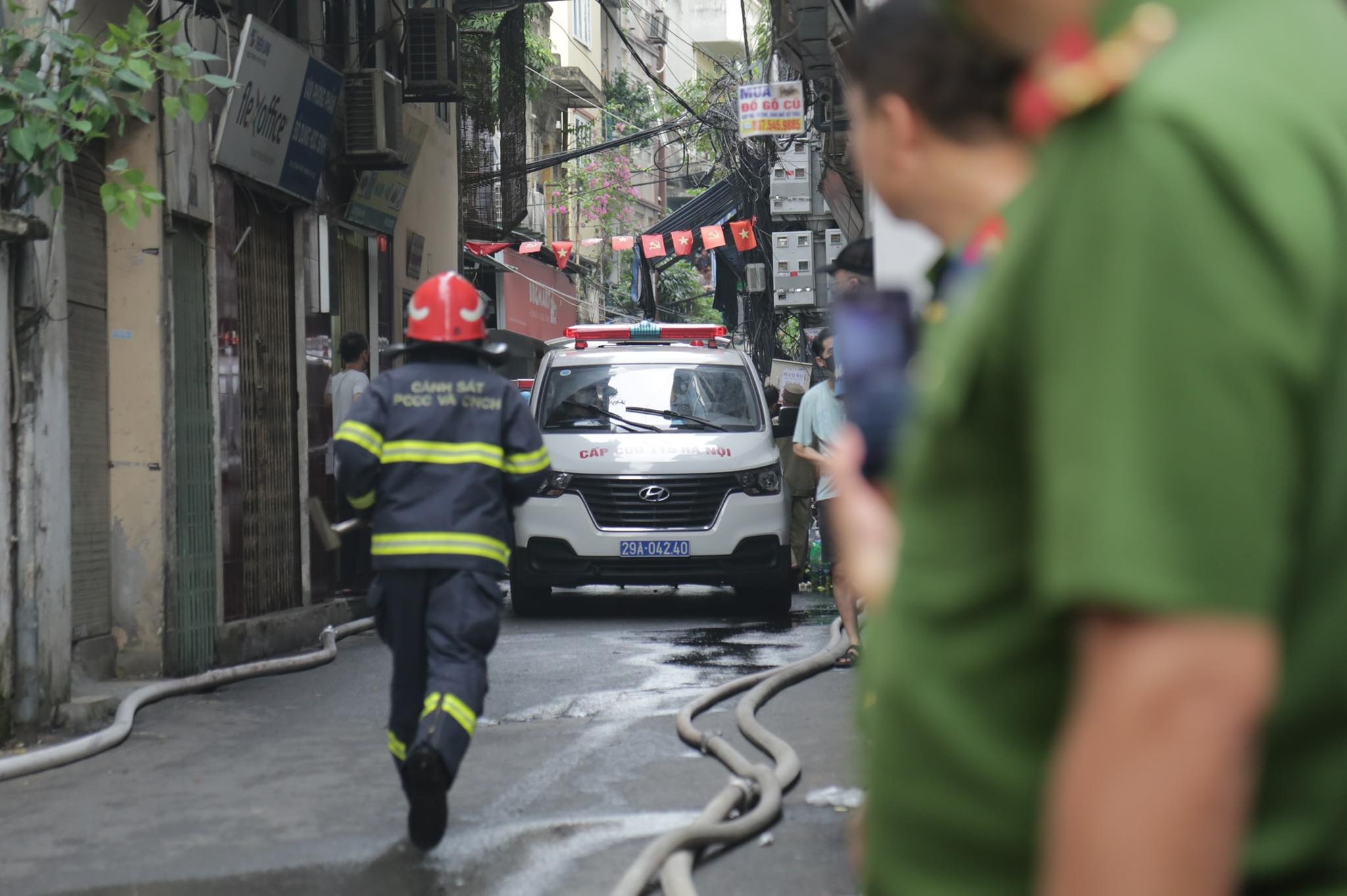 Vụ cháy nhà 6 tầng ở Hà Nội: Cả 3 nạn nhân đã tử vong - 2