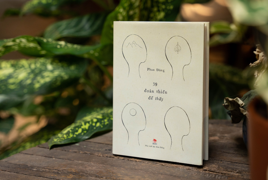 Журналіст Фан Данг презентує свою книгу «39 коротких медитацій для перегляду – частина 2» Nhà báo Phan Đăng ra mắt cuốn sách 39 đoản thiền để thấy - 2