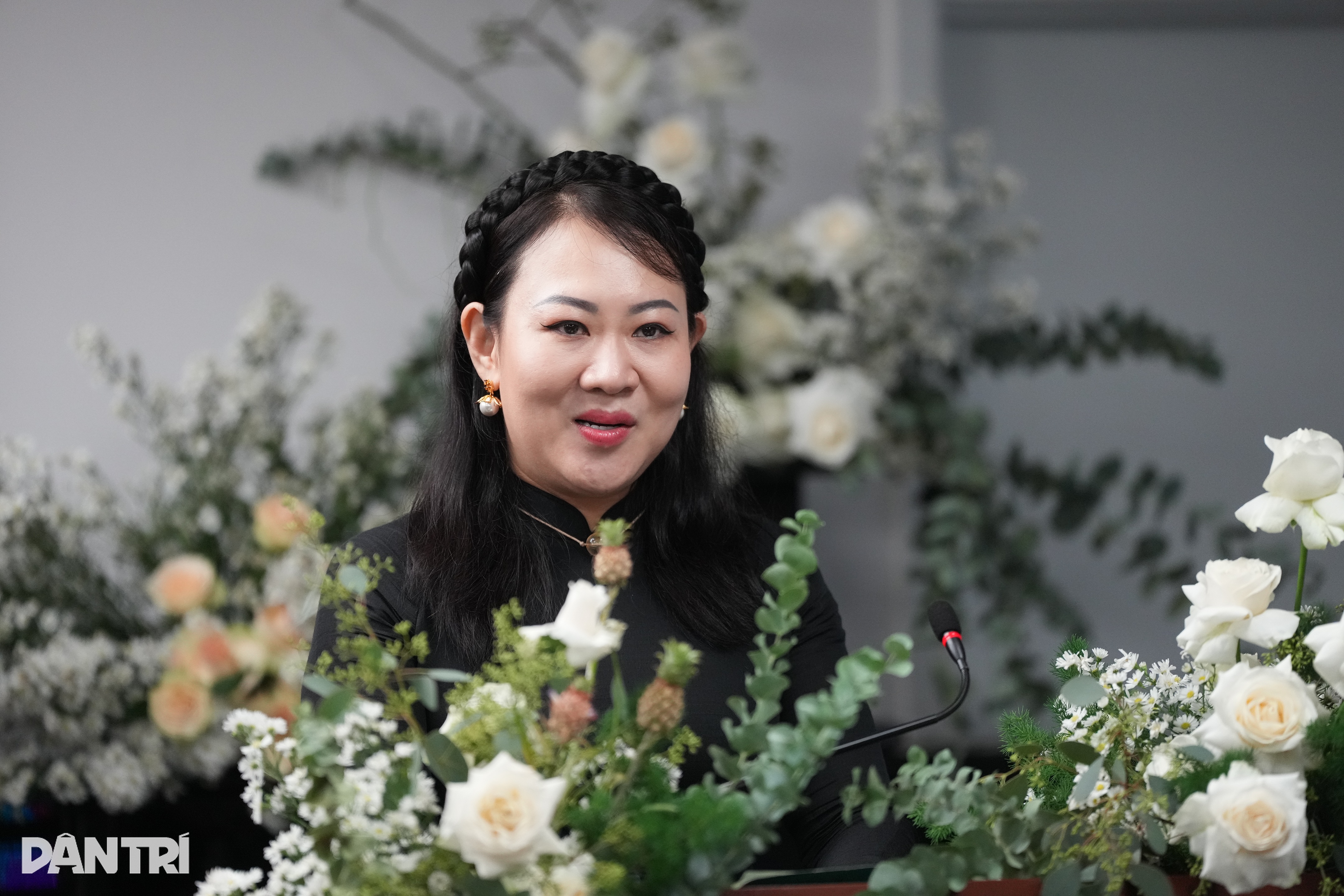 Τιμώντας νέα ταλέντα με υψηλές επιδόσεις σε διεθνείς μουσικούς διαγωνισμούς - 2 Vinh danh các tài năng nhí đạt thành tích cao tại cuộc thi âm nhạc quốc tế - 2