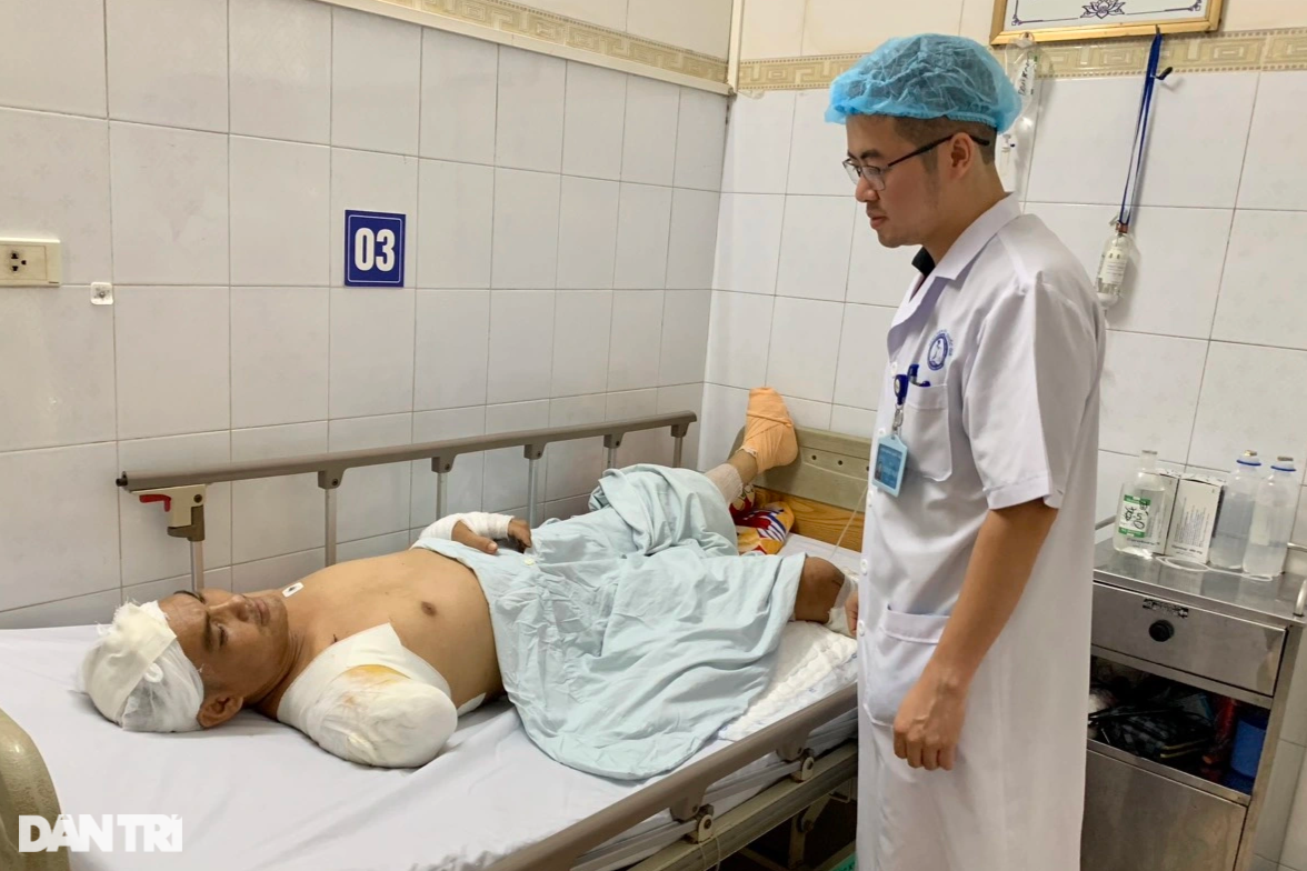 View - Bỏng điện cao thế, người đàn ông trụ cột gia đình phải cắt cụt tay, chân | Báo Dân trí