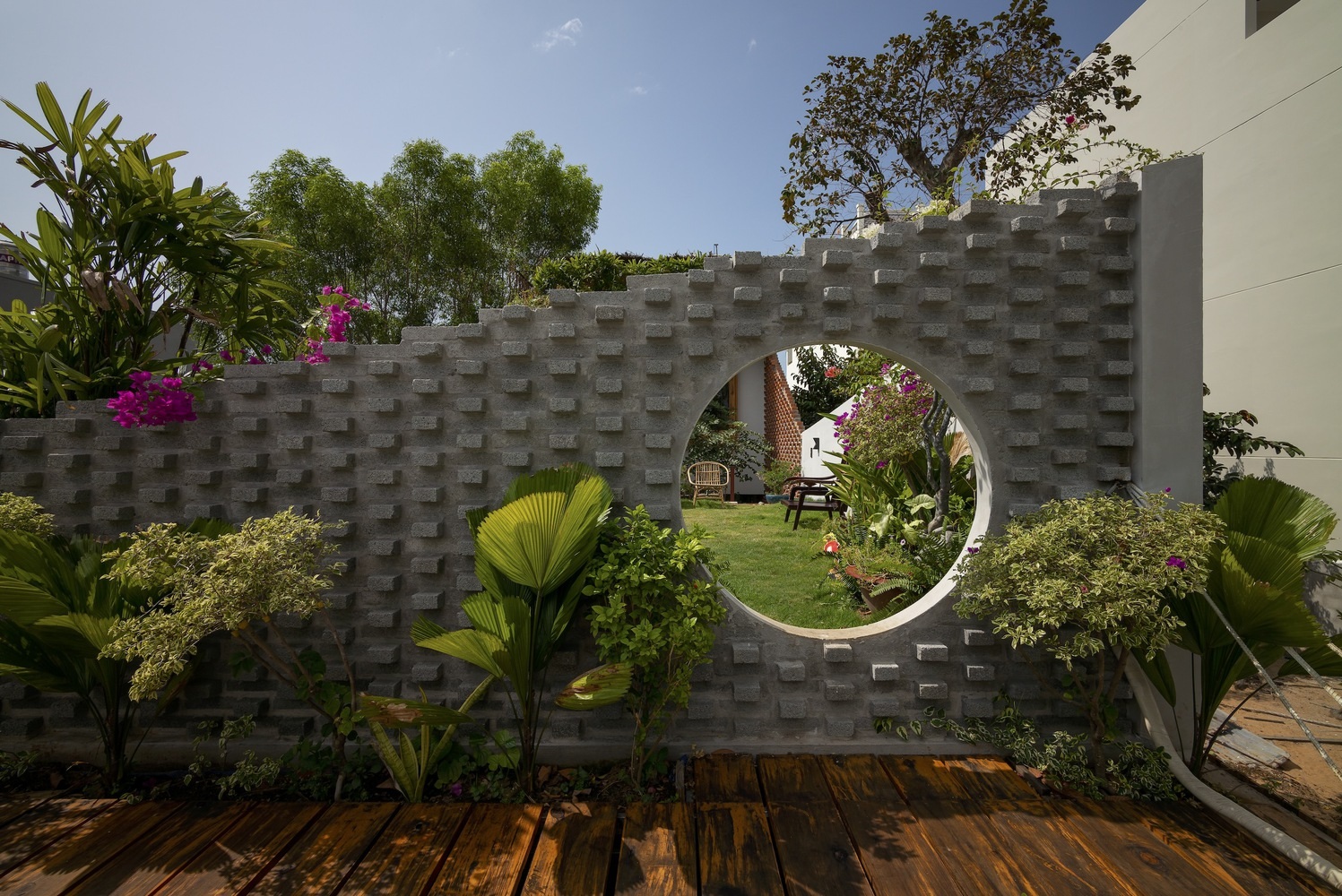 View - Độc đáo với ngôi nhà thiết kế từ cảm hứng truyện "Dế mèn phiêu lưu ký" | Báo Dân trí