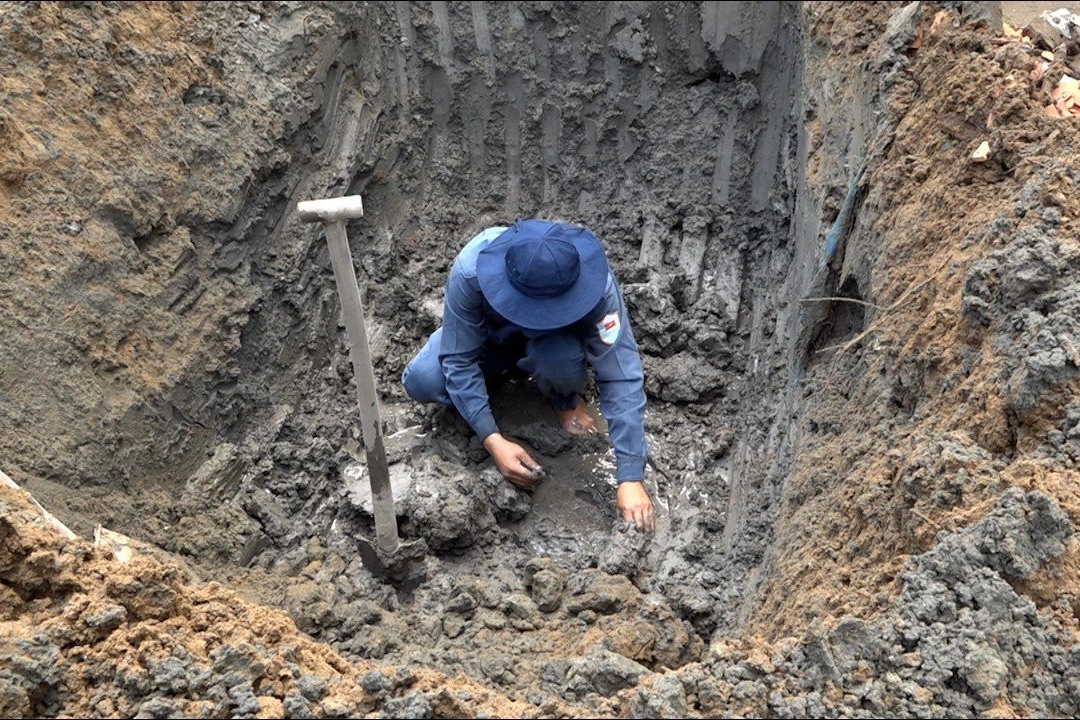Phát hiện 14 bộ hài cốt liệt sĩ khi đào móng trường mầm non - 2
