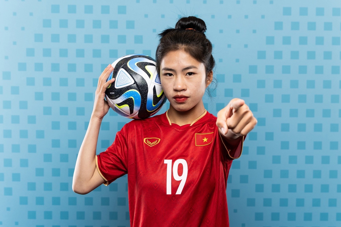View - Thanh Nhã, Huỳnh Như "cực chất" trong bộ ảnh chào đón World Cup 2023 | Báo Dân trí