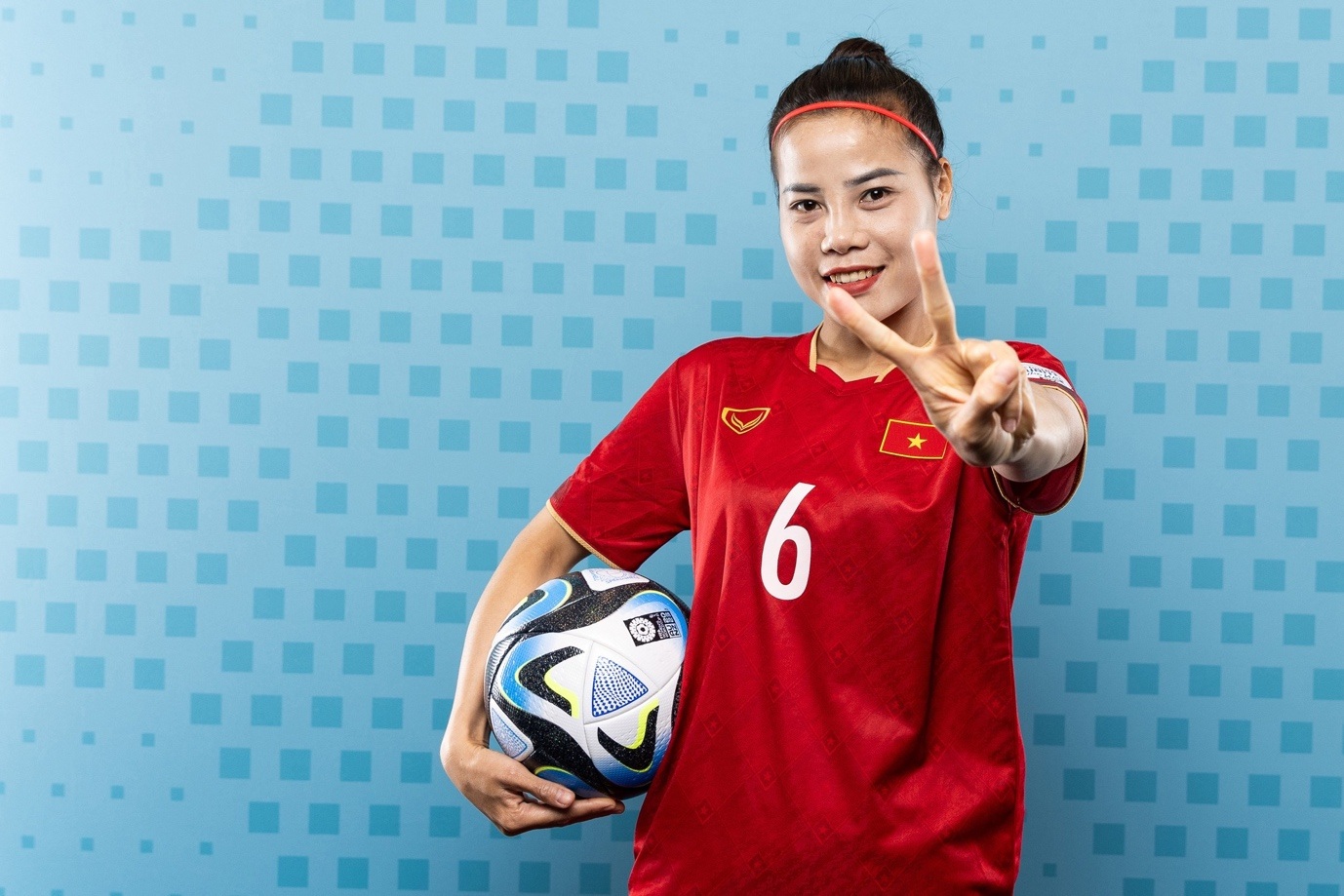 View - Thanh Nhã, Huỳnh Như "cực chất" trong bộ ảnh chào đón World Cup 2023 | Báo Dân trí