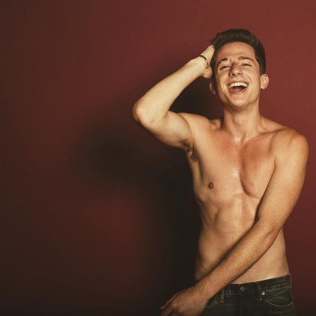 View - Charlie Puth - ngôi sao đình đám vừa tới Việt Nam - là ai? | Báo Dân trí