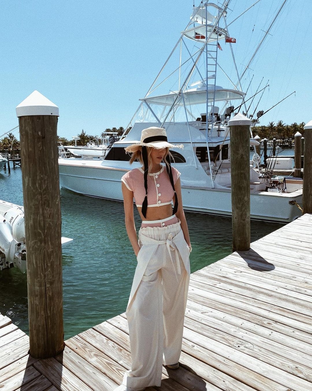 View - Bí quyết phối đồ với bikini trông sành điệu, tôn dáng nóng bỏng | Báo Dân trí