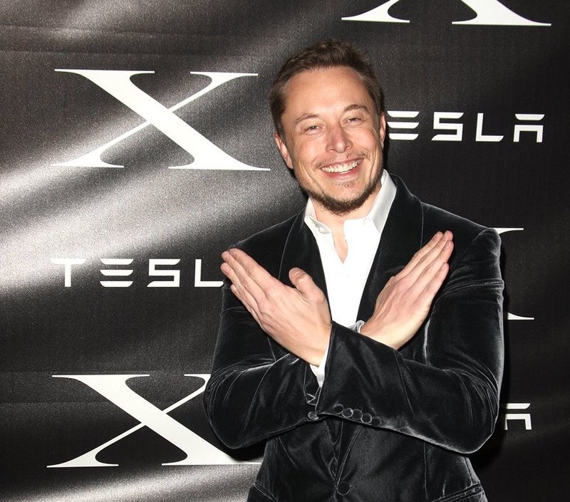 Elon Musk có một tình yêu đặc biệt, thậm chí đến mức ám ảnh, với ký tự X (Ảnh: Twitter).