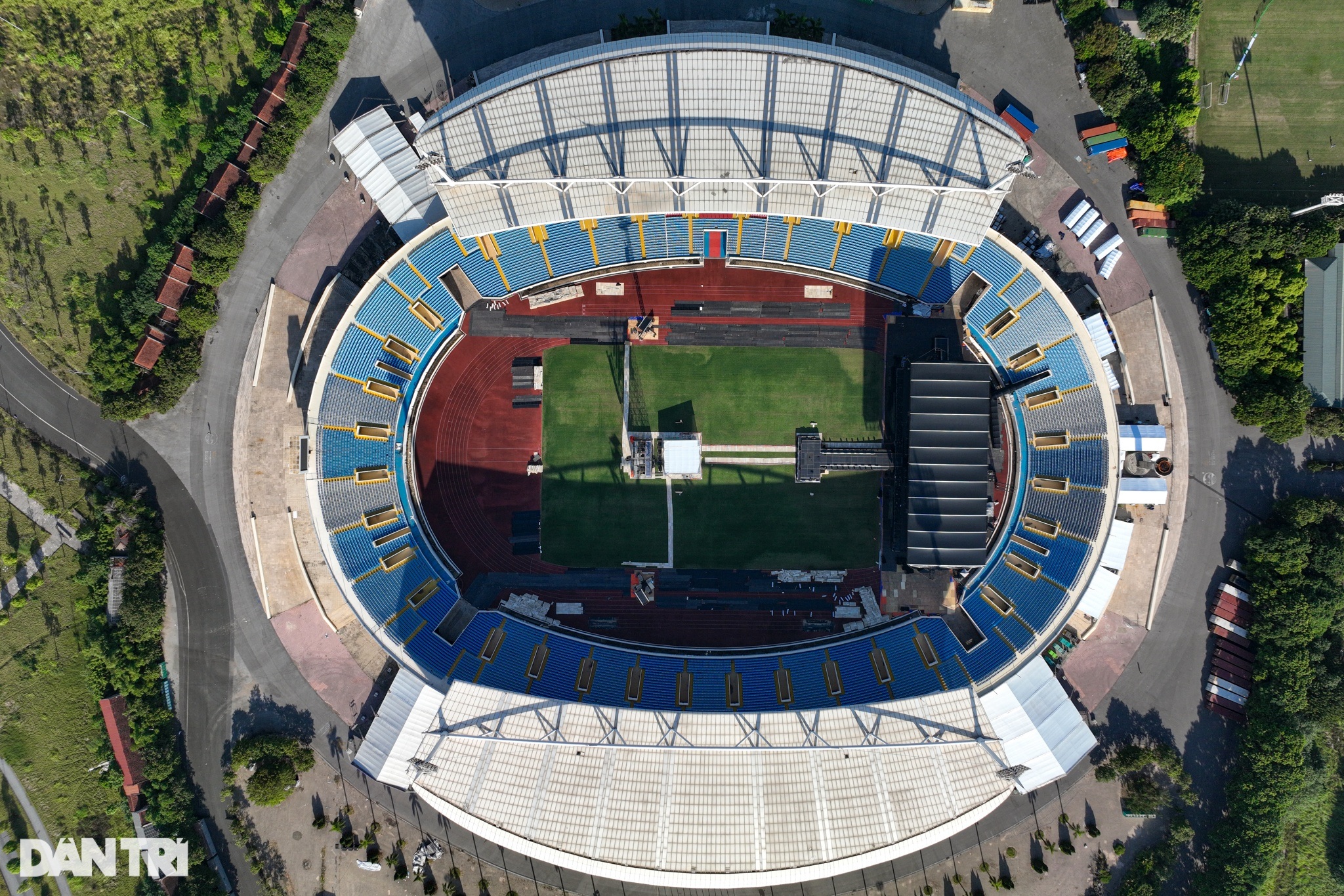 View - Cận cảnh sân khấu đón 67.000 khán giả trong 2 đêm diễn Blackpink | Báo Dân trí