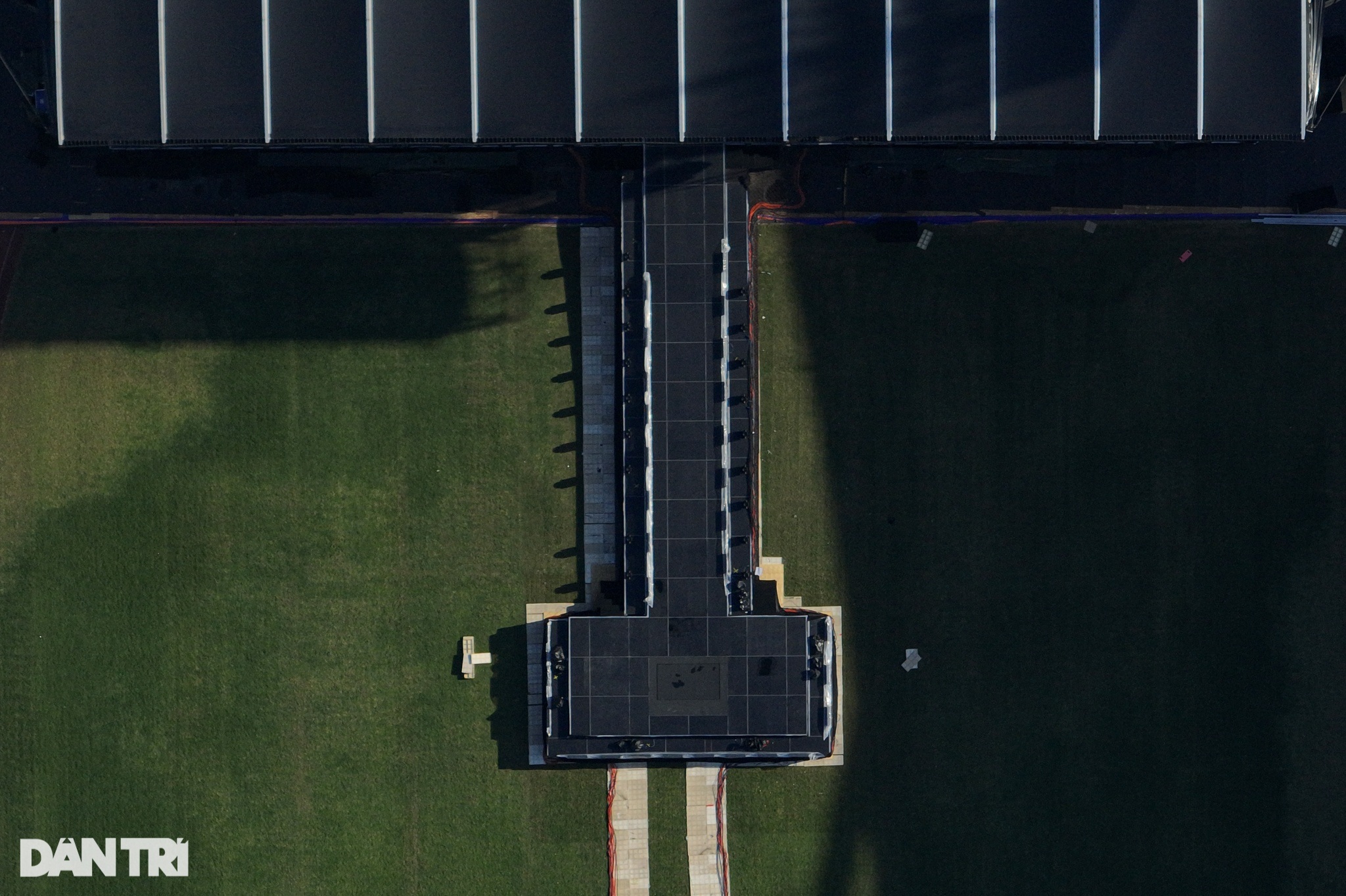 View - Cận cảnh sân khấu đón 67.000 khán giả trong 2 đêm diễn Blackpink | Báo Dân trí