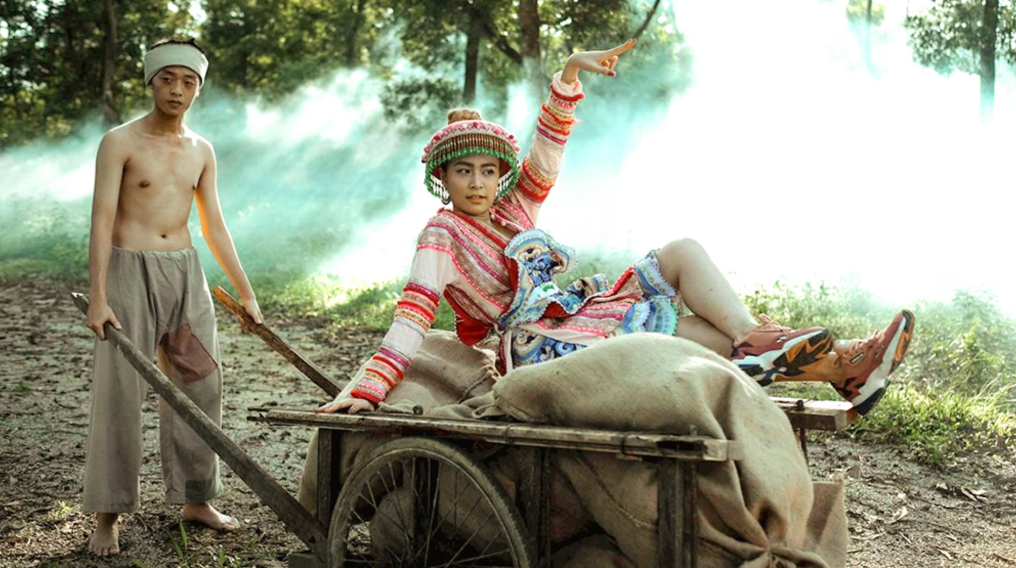 אה לוי מטפסת לראשון ביוטיוב: הסיבה לכך שהקהילה המקוונת מתרגשת לתפוס את הטרנד - 3 À lôi leo top 1 Youtube: Lý do khiến cộng đồng mạng rần rần bắt trend - 3