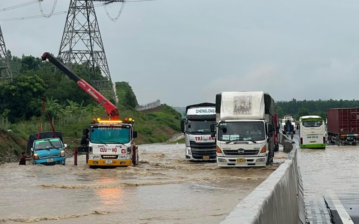 Ngập cao tốc Phan Thiết - Dầu Giây: Phải tìm nguyên nhân, đừng đổ lỗi - 2