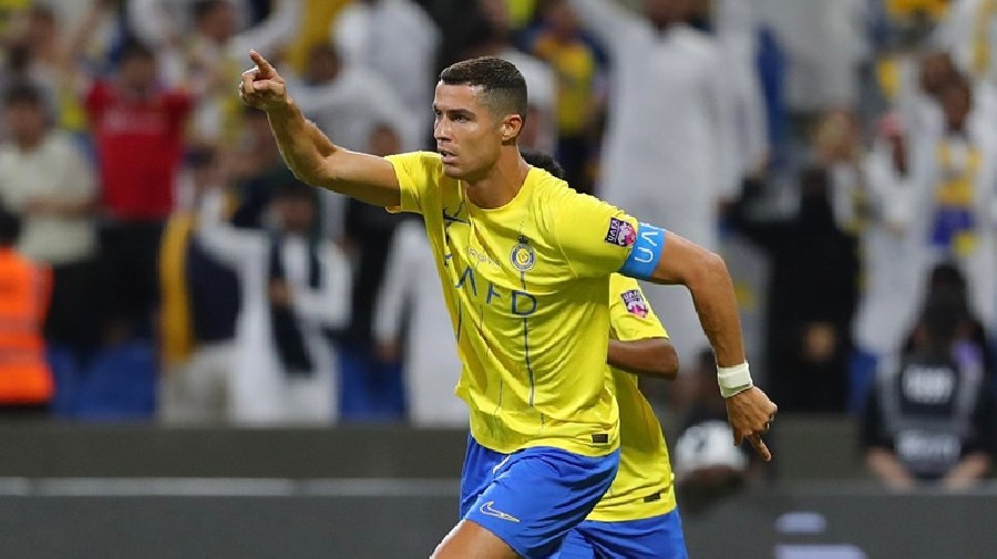 C.Ronaldo lập kỷ lục khủng trong ngày giúp Al Nassr thắng đậm - 1