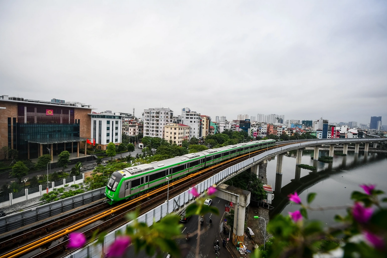 Hà Nội "chốt" thời gian khởi công 2 tuyến đường sắt trên cao