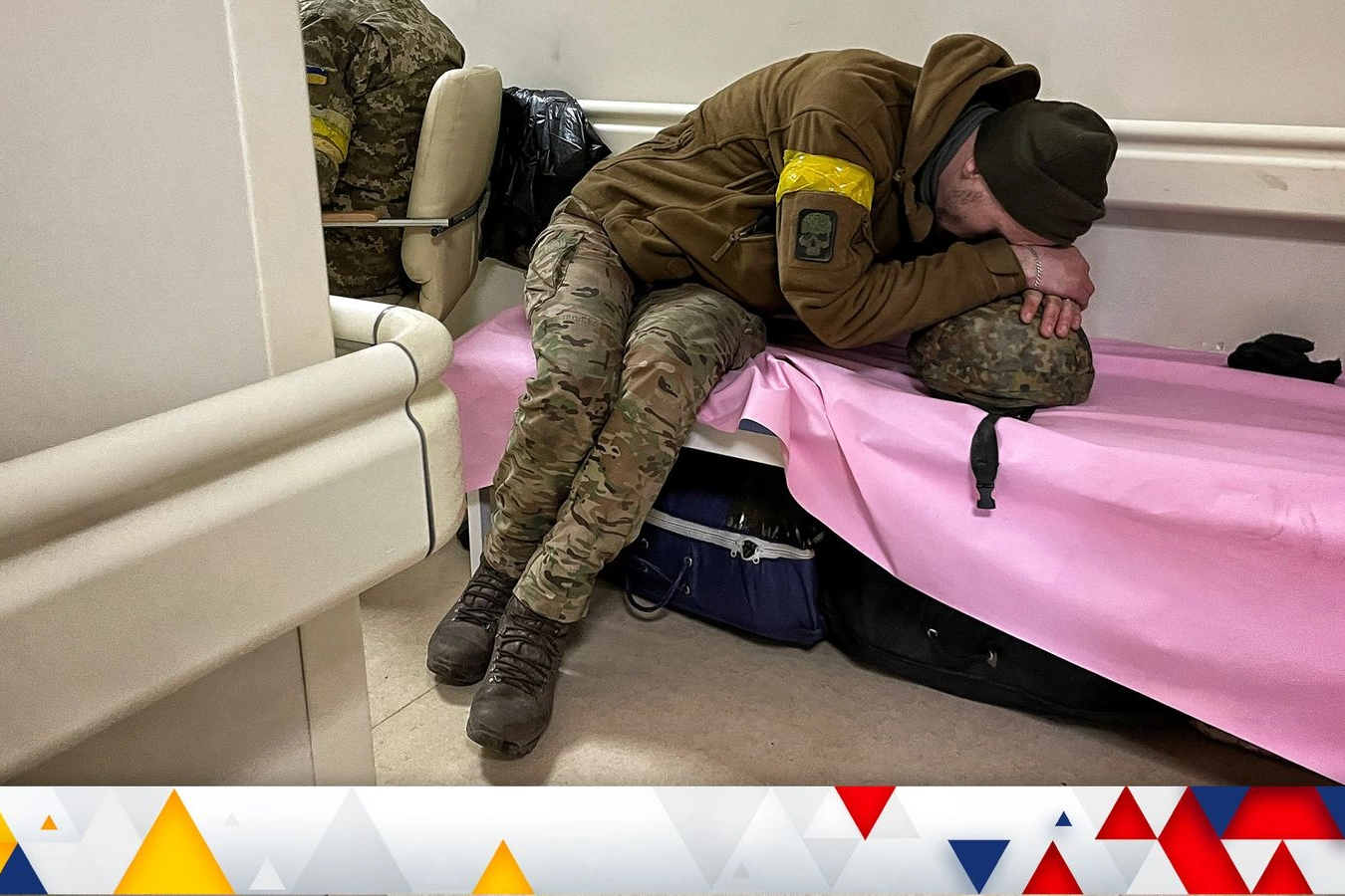 Chiến sự Ukraine 6/1: Nga trả đũa sau vụ nơi ở của ông Putin bị tấn công?