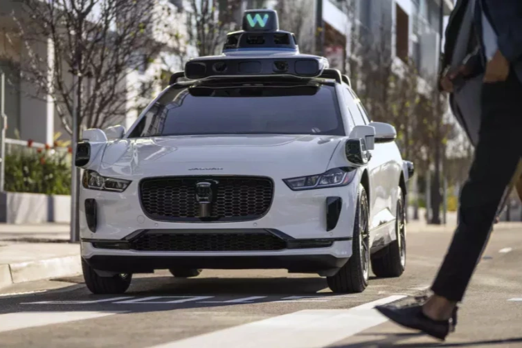 waymo-crop-1709897557371.jpeg