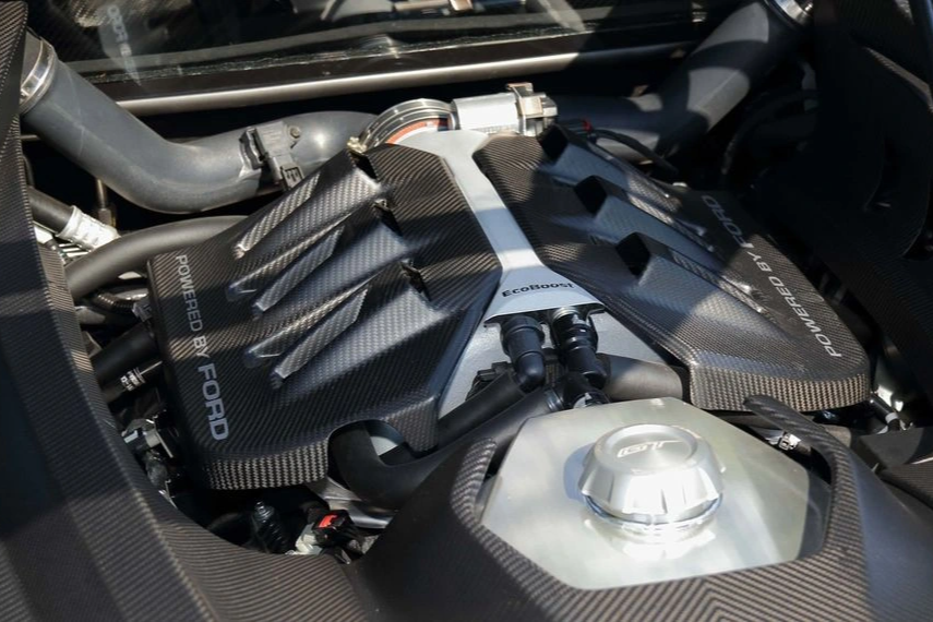 ford-ecoboost-engine-cropped-crop-1710691128447.jpeg