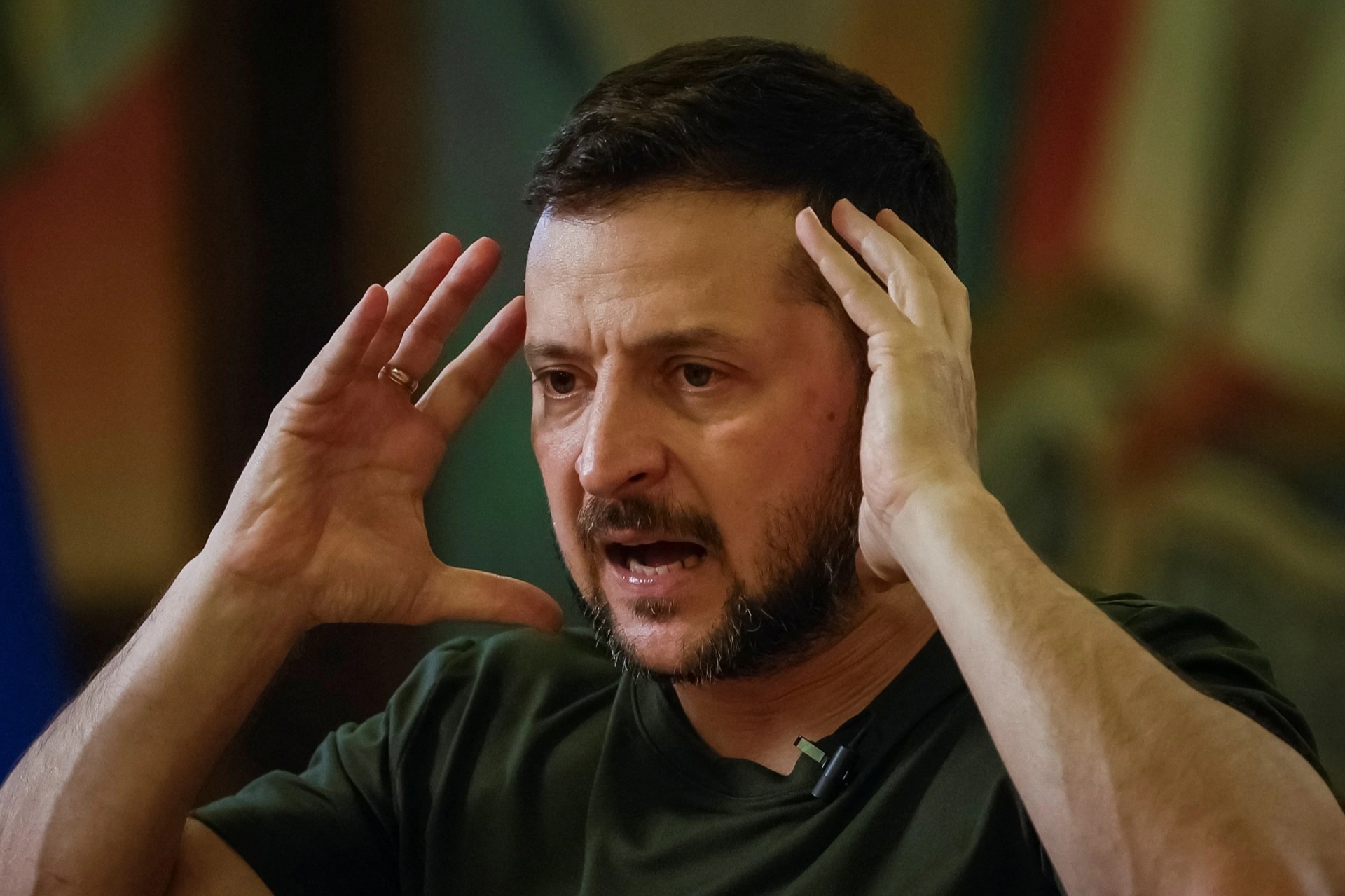Ông Zelensky không biết phần lớn khoản viện trợ "200 tỷ USD" của Mỹ đi đâu