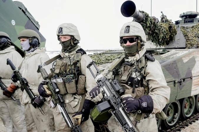 Châu Âu có thể đưa 200.000 quân gìn giữ hòa bình đến Ukraine?
