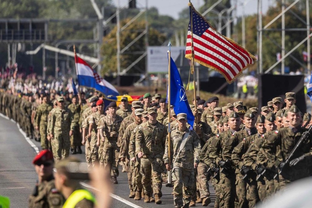 Hé lộ kế hoạch của Mỹ rút bớt hiện diện ở NATO
