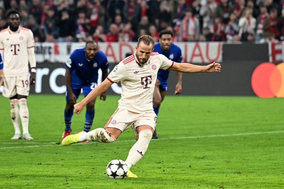 Kane ghi 4 bàn, Bayern Munich thắng 9-2 tại Champions League