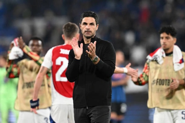 HLV Arteta: "Không dễ gì hòa Man City trong thế thiếu người"