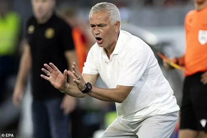 HLV Mourinho gây thất vọng lớn, lĩnh án phạt ở Thổ Nhĩ Kỳ