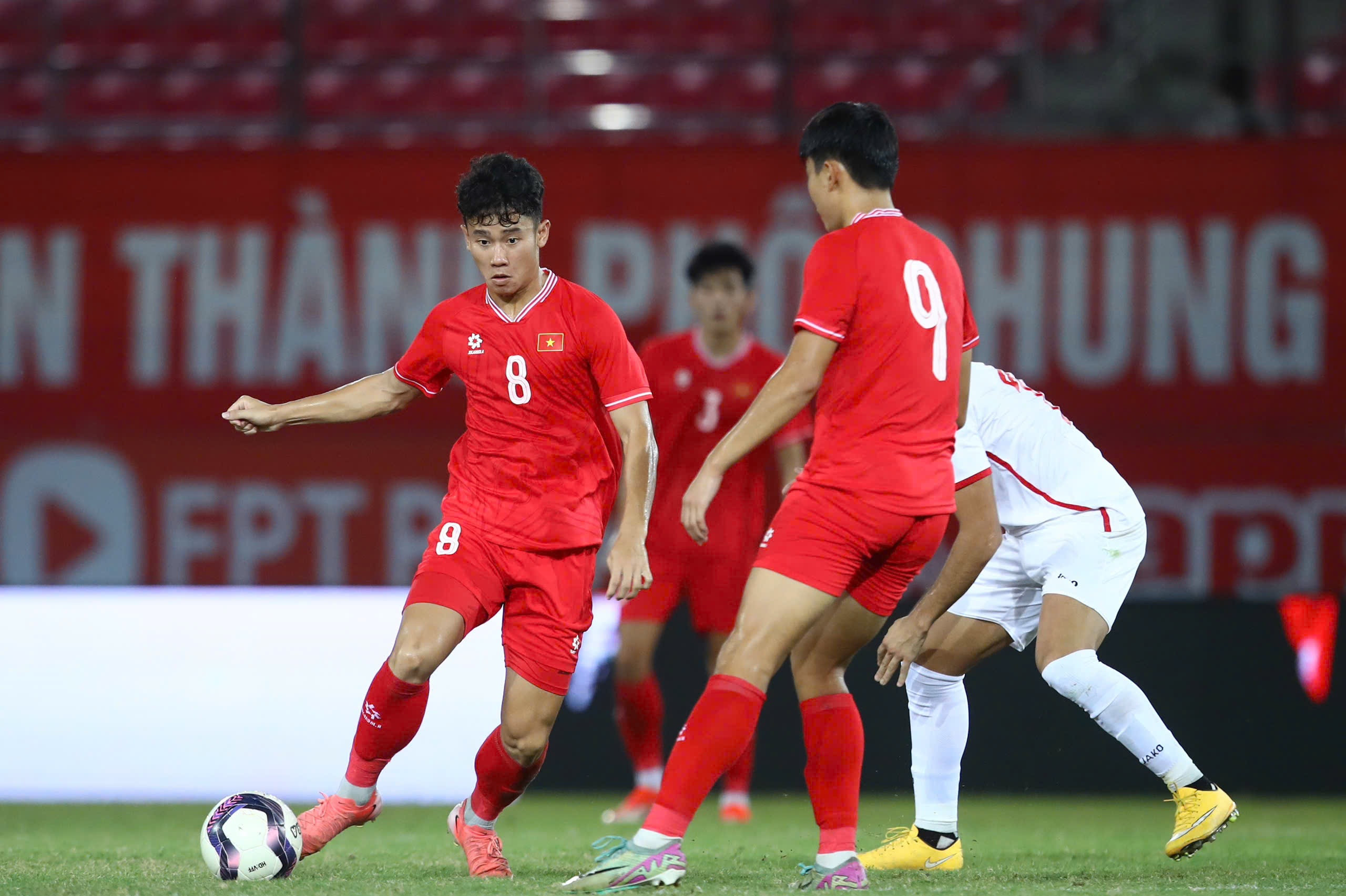 U20 Việt Nam 0-0 U20 Syria (hiệp 2): U20 Việt Nam chưa dứt điểm lần nào