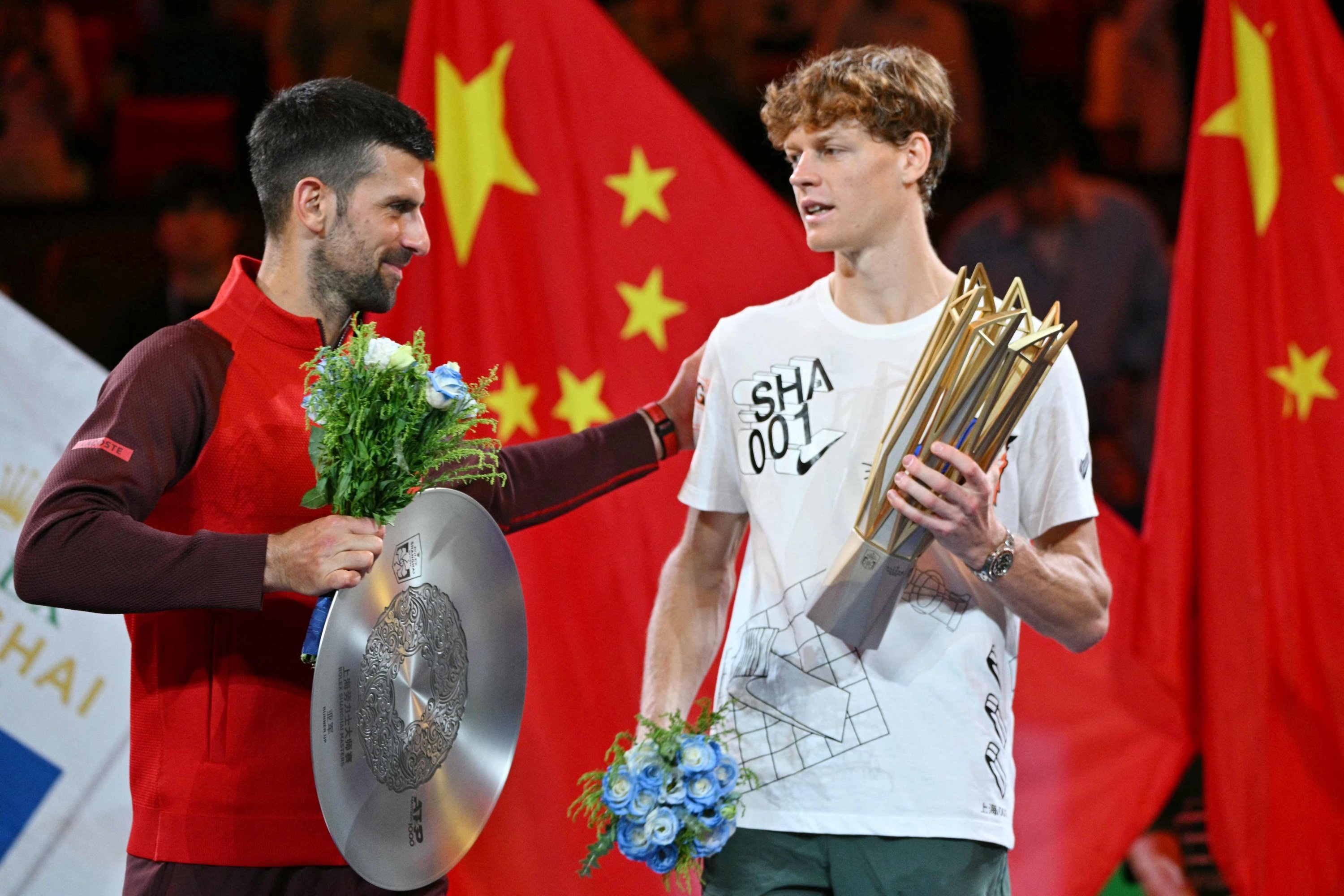 Sinner và Djokovic ca ngợi nhau sau trận chung kết Thượng Hải Masters