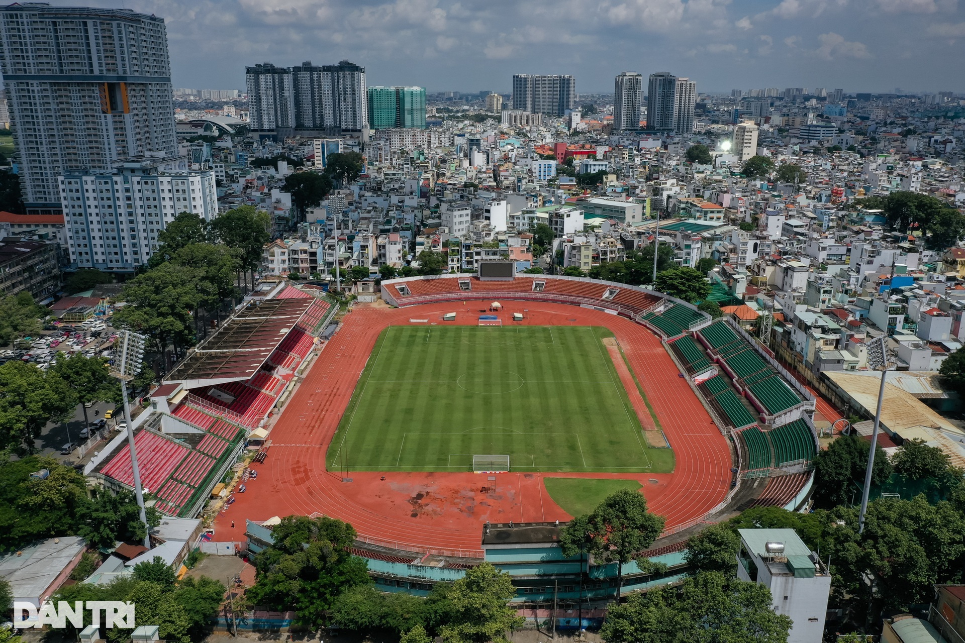 Chủ tịch TPHCM băn khoăn vì thành phố chưa đủ điều kiện tổ chức SEA Games