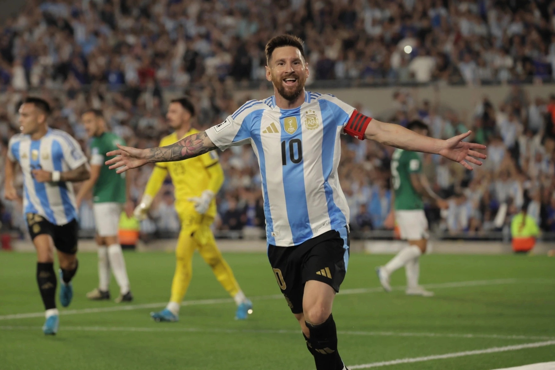 Messi lập hat-trick giúp Argentina thắng đậm Bolivia 6-0