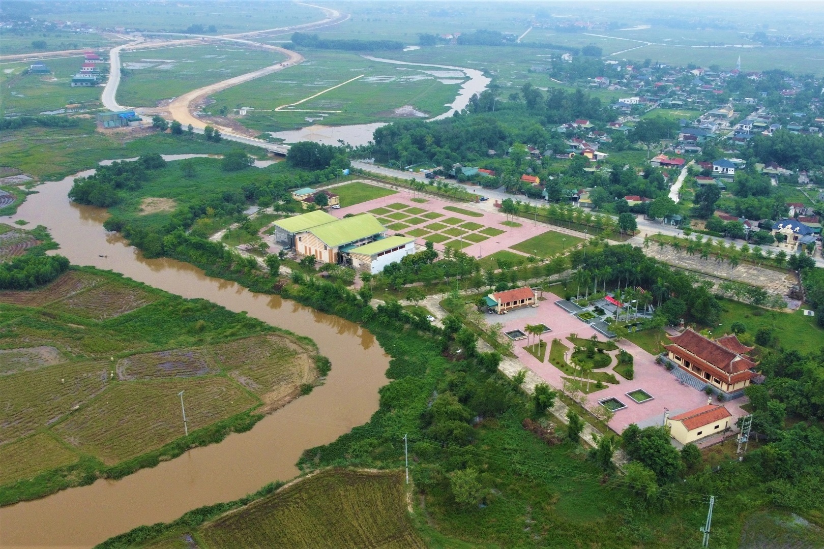 Nơi trưng bày hiện vật gợi nhớ về cuộc đời anh hùng Lý Tự Trọng